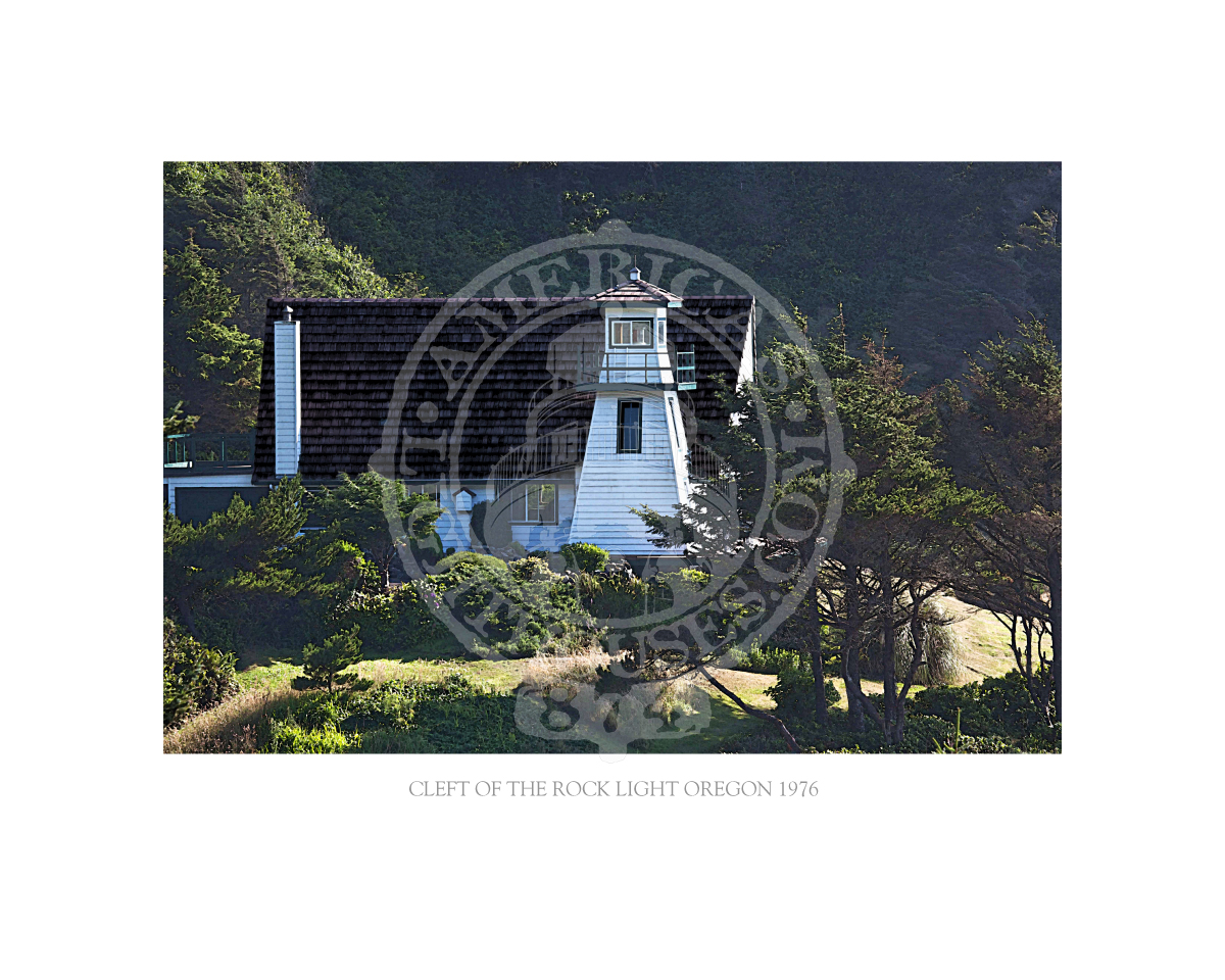 Cleft of the Rock Light Oregon 1976